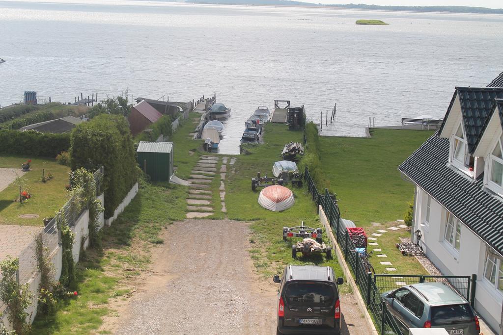 Gasthof Breeger-Bodden Exterior foto